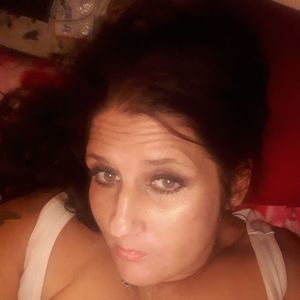 Meet your Posher, Connie